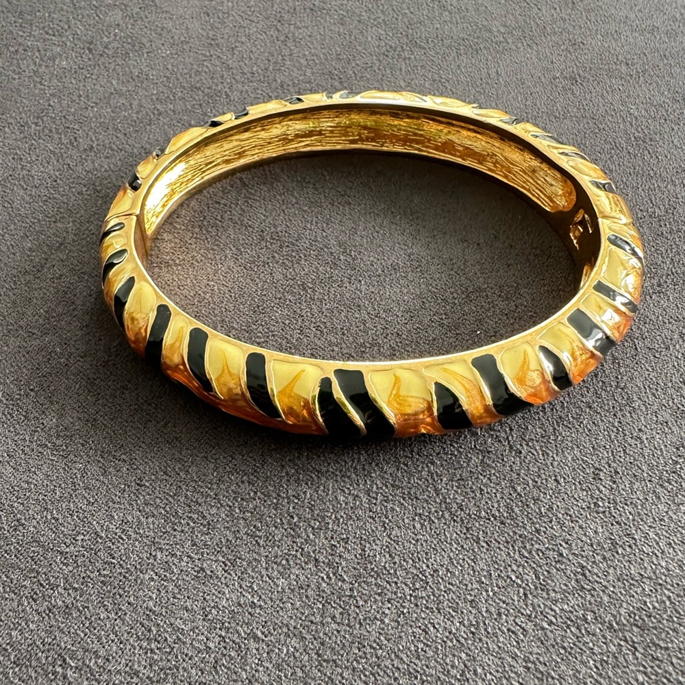 Kenneth Jay Lane Tiger Bangle Bracelet 
2006